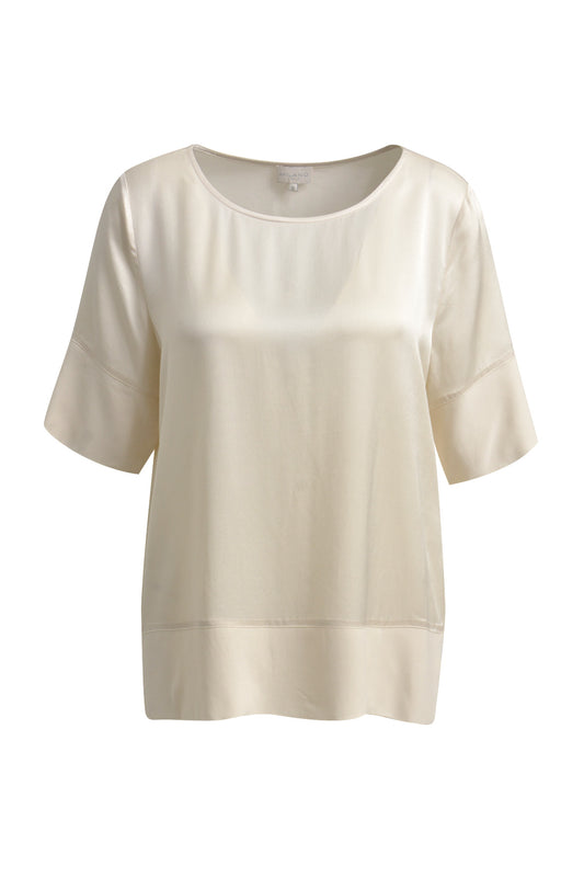 Blouse w roundneck and 1/2 sleeves