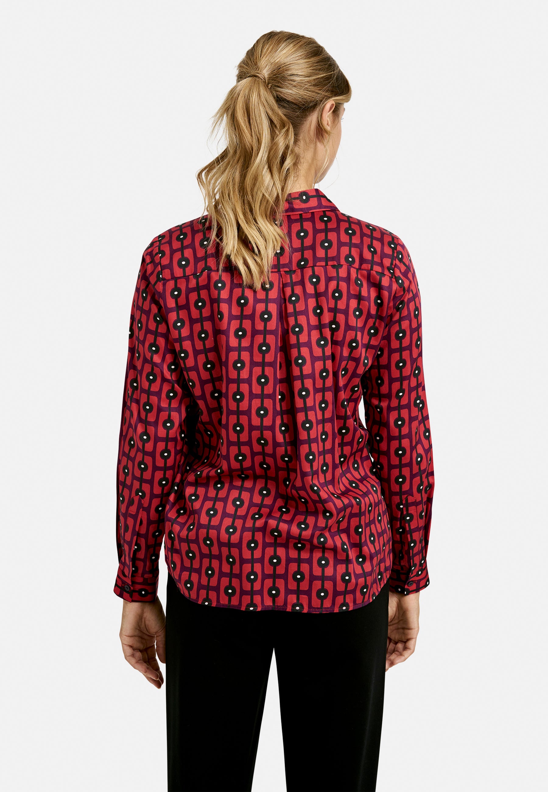 Blouse w collar and placket + 1/1 sleeves