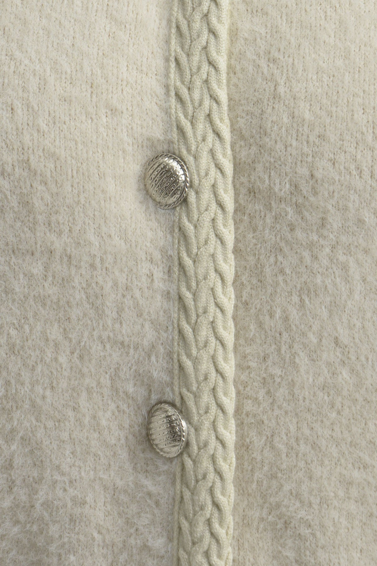 cardigan w roundneck, placket at cf, 1/1 sleeves