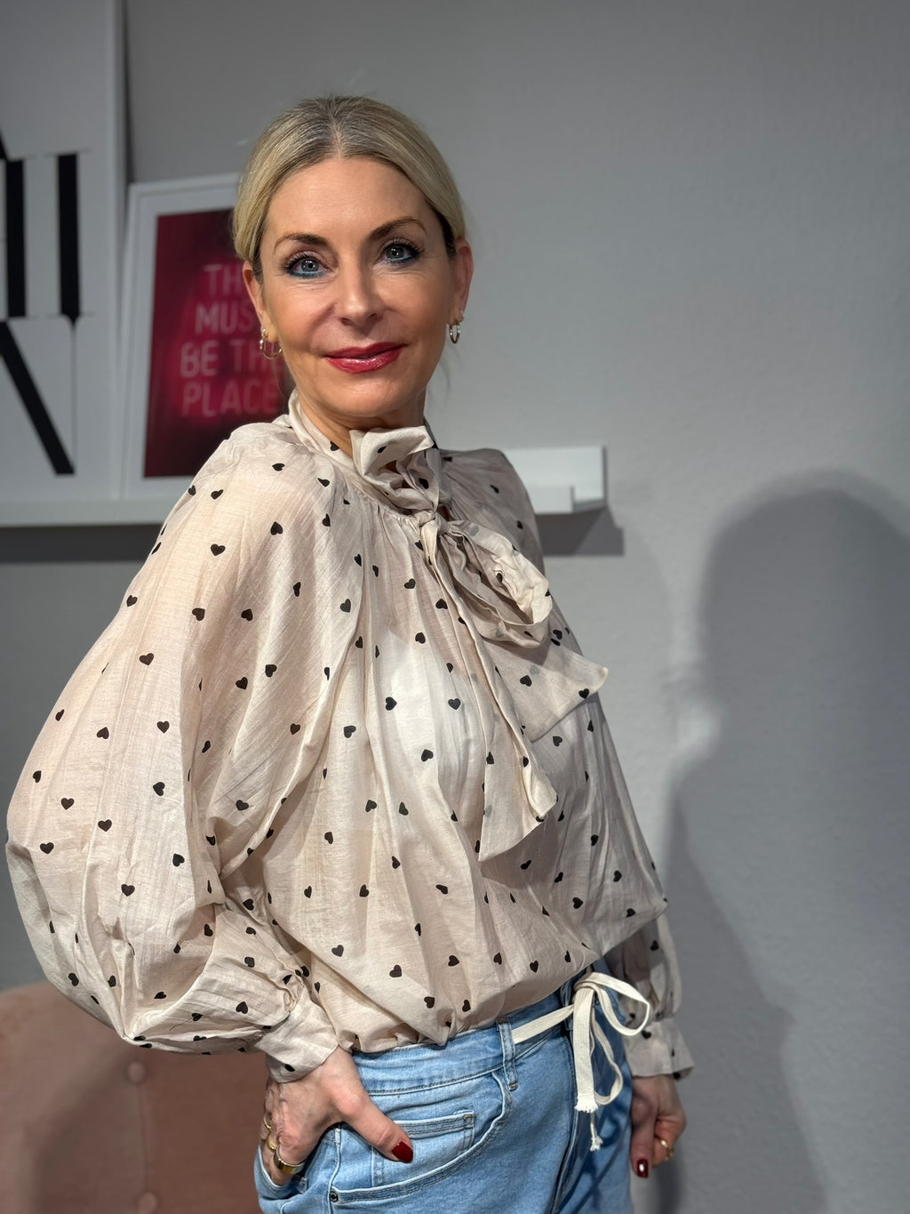 Da. Bluse Herz mit Schleife