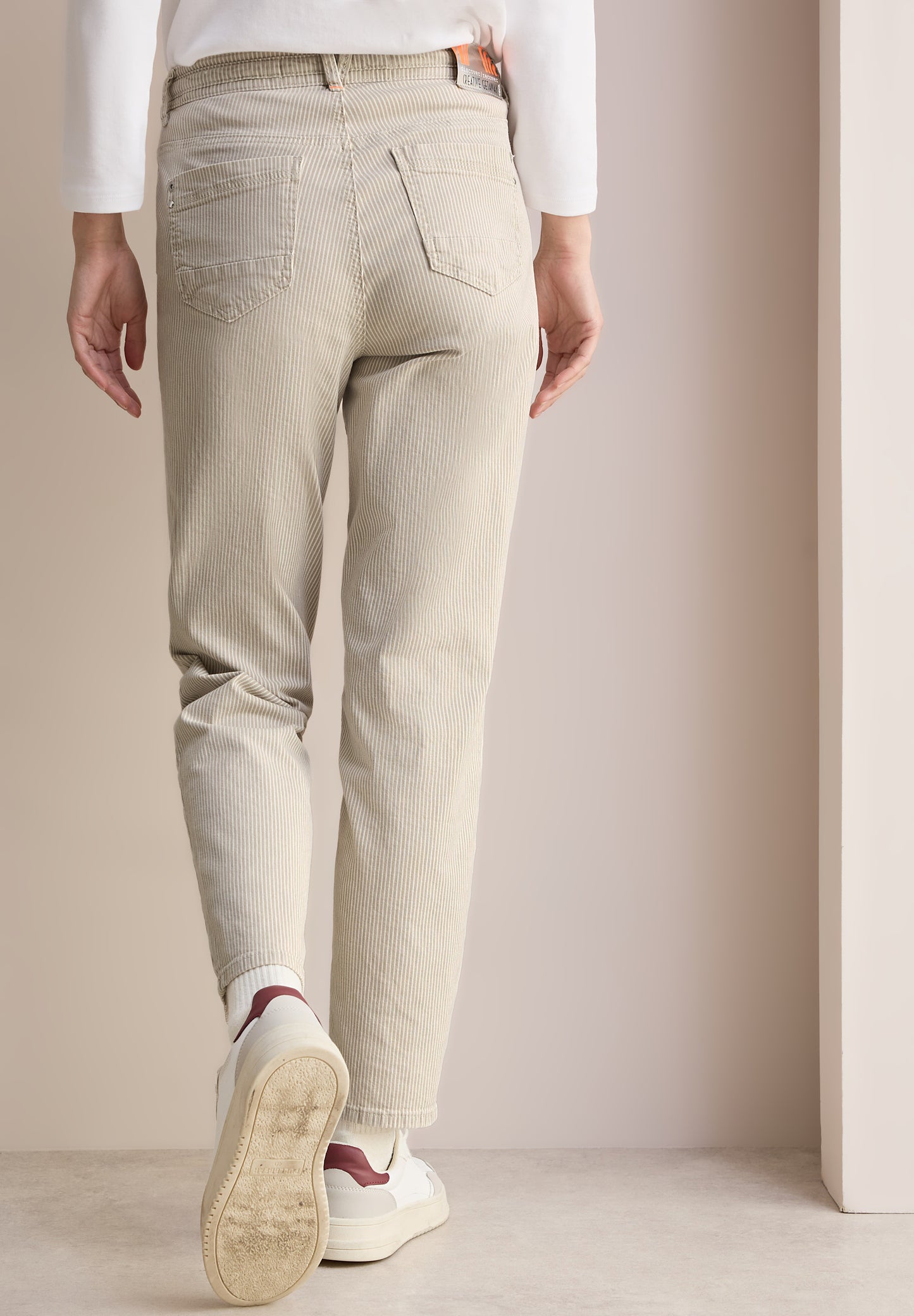 Gestreifte Casual Fit Jeans