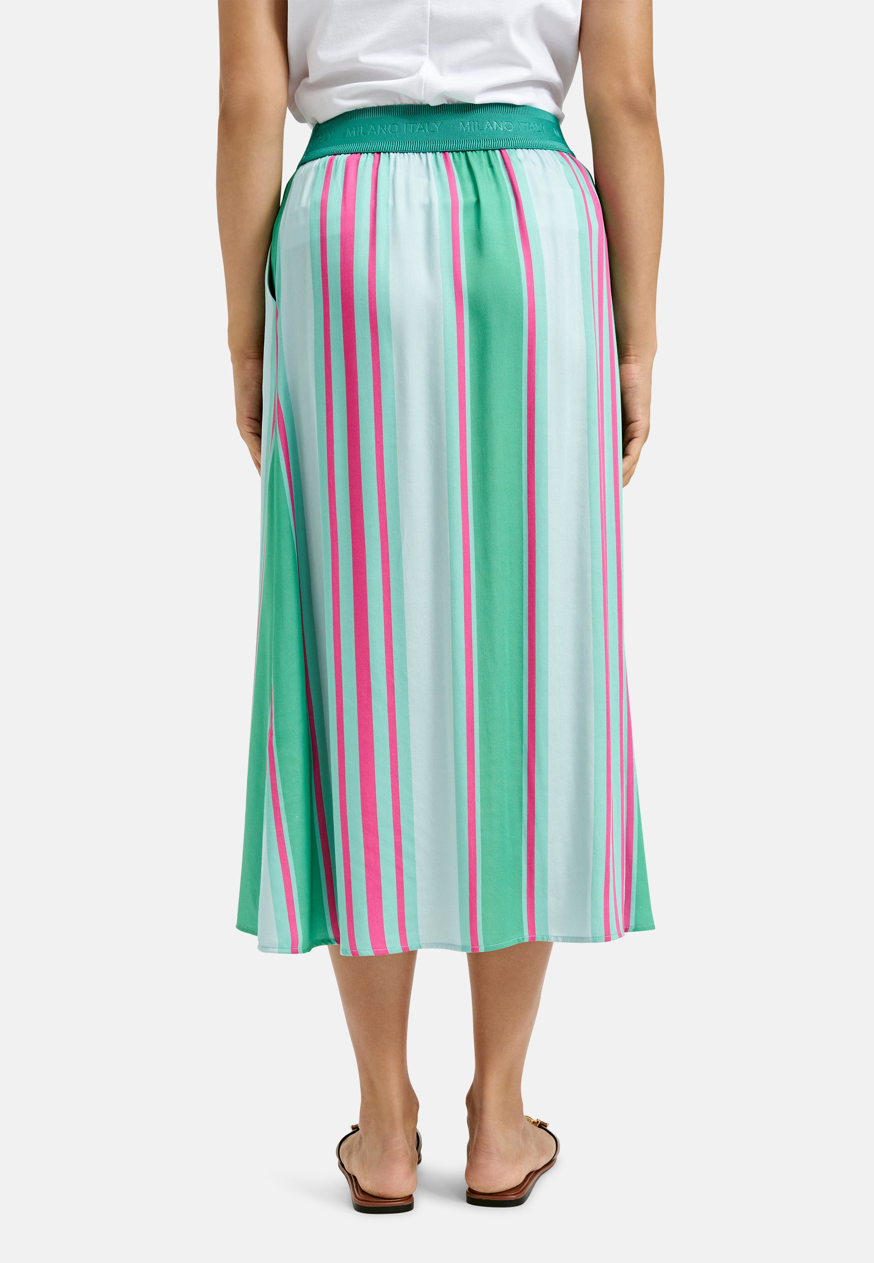 Midiskirt with elastic waist