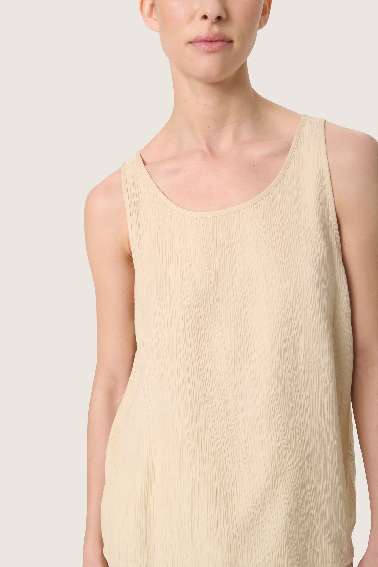 SLAila Tank Top