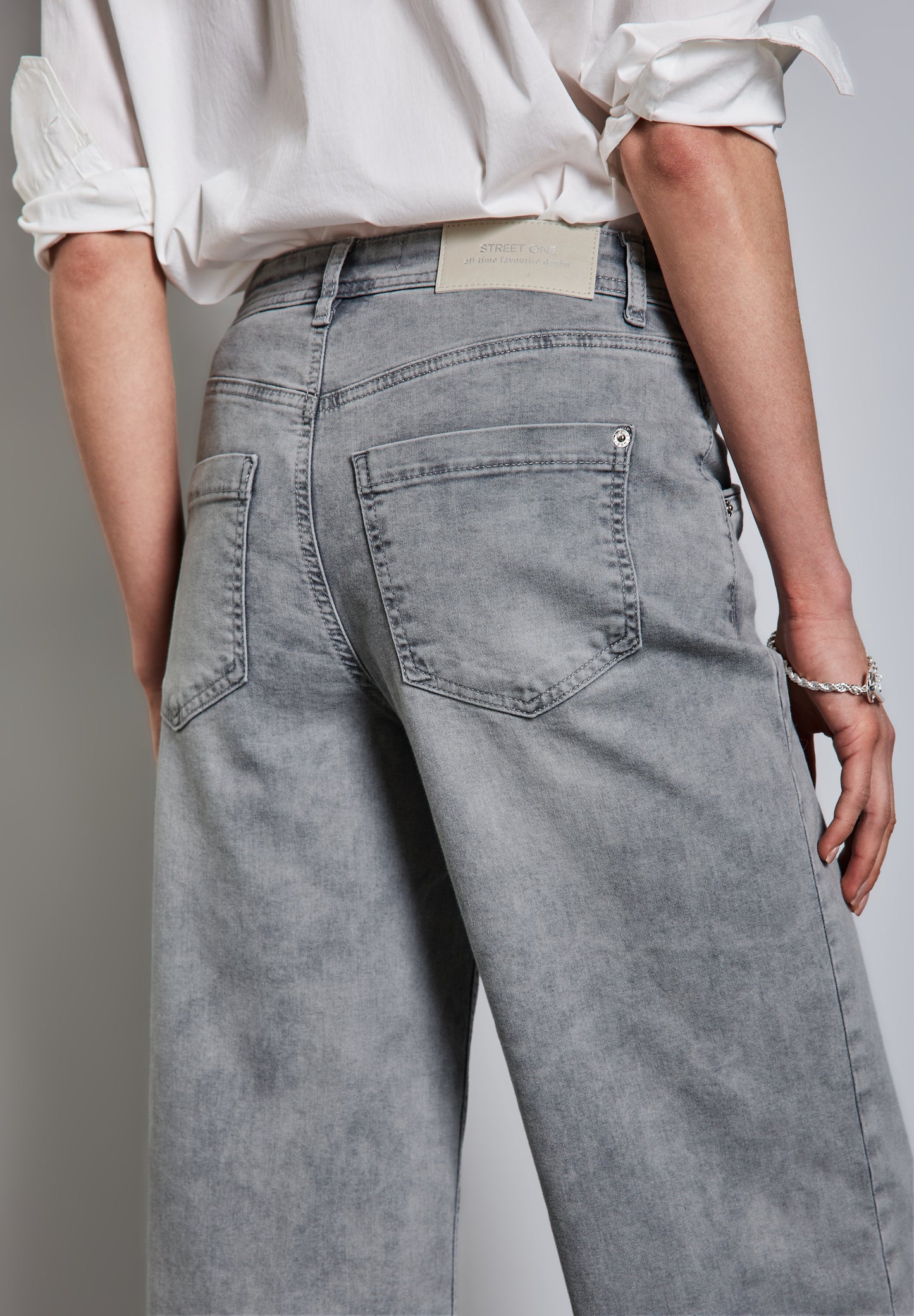 Wide Leg Jeans