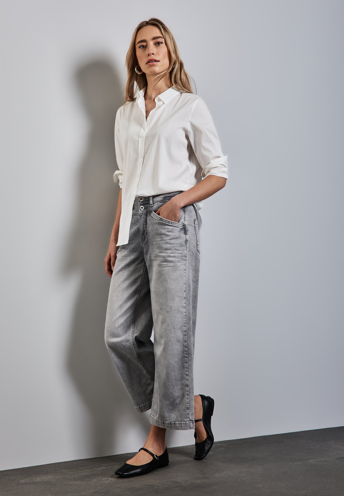 Wide Leg Jeans