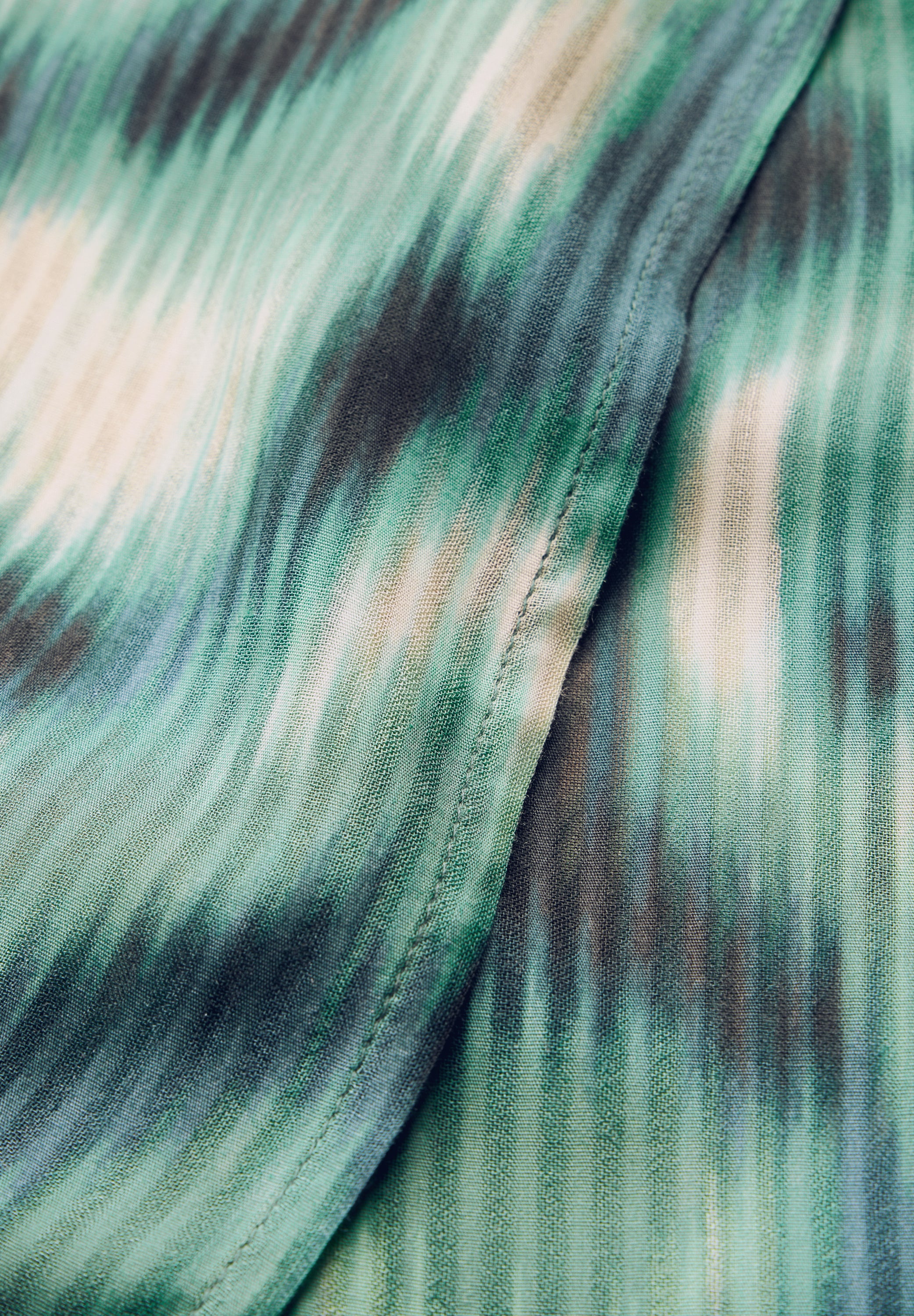 Strukturschal mit Print