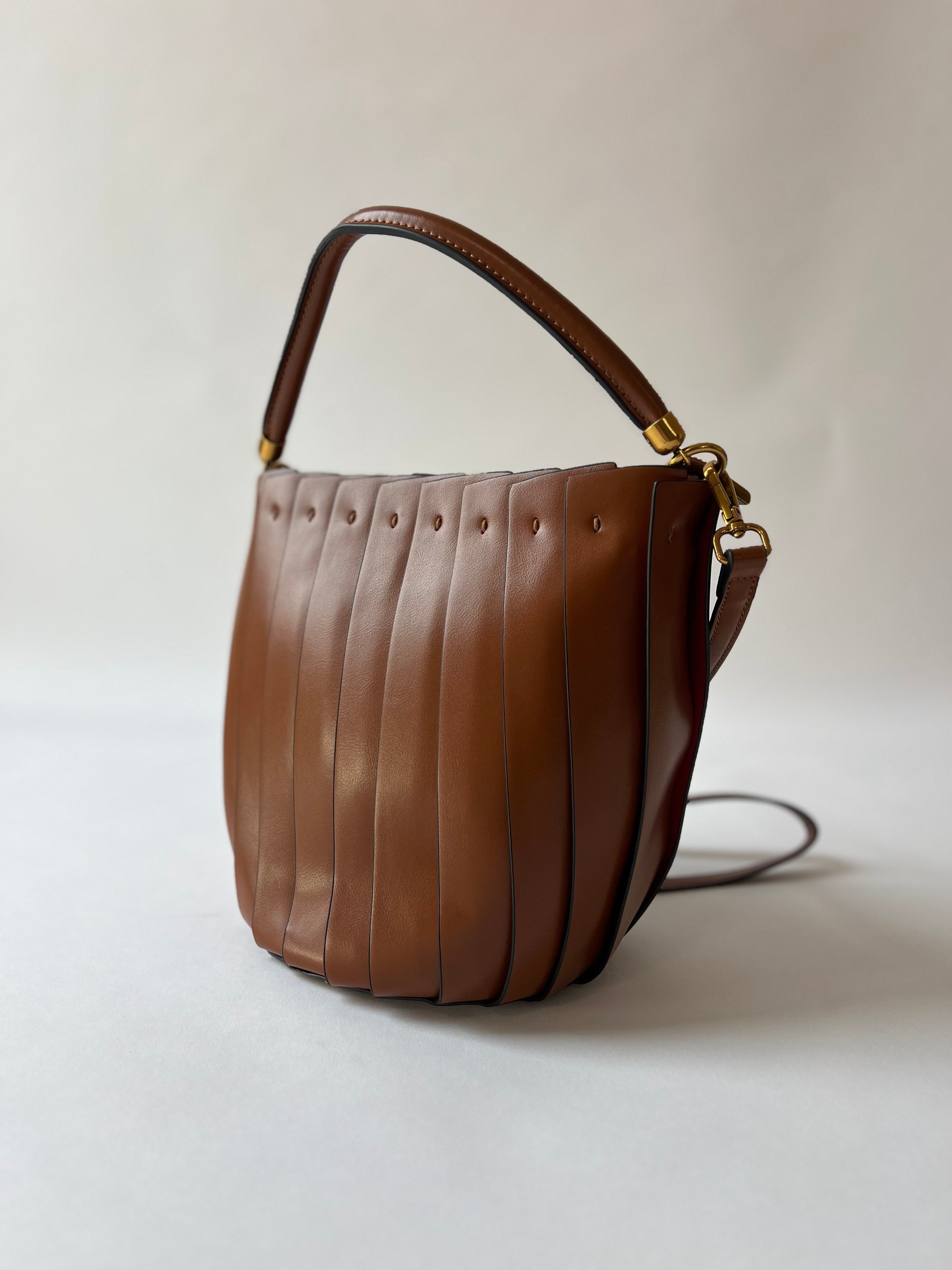 vegane Beuteltasche im Fächer Style