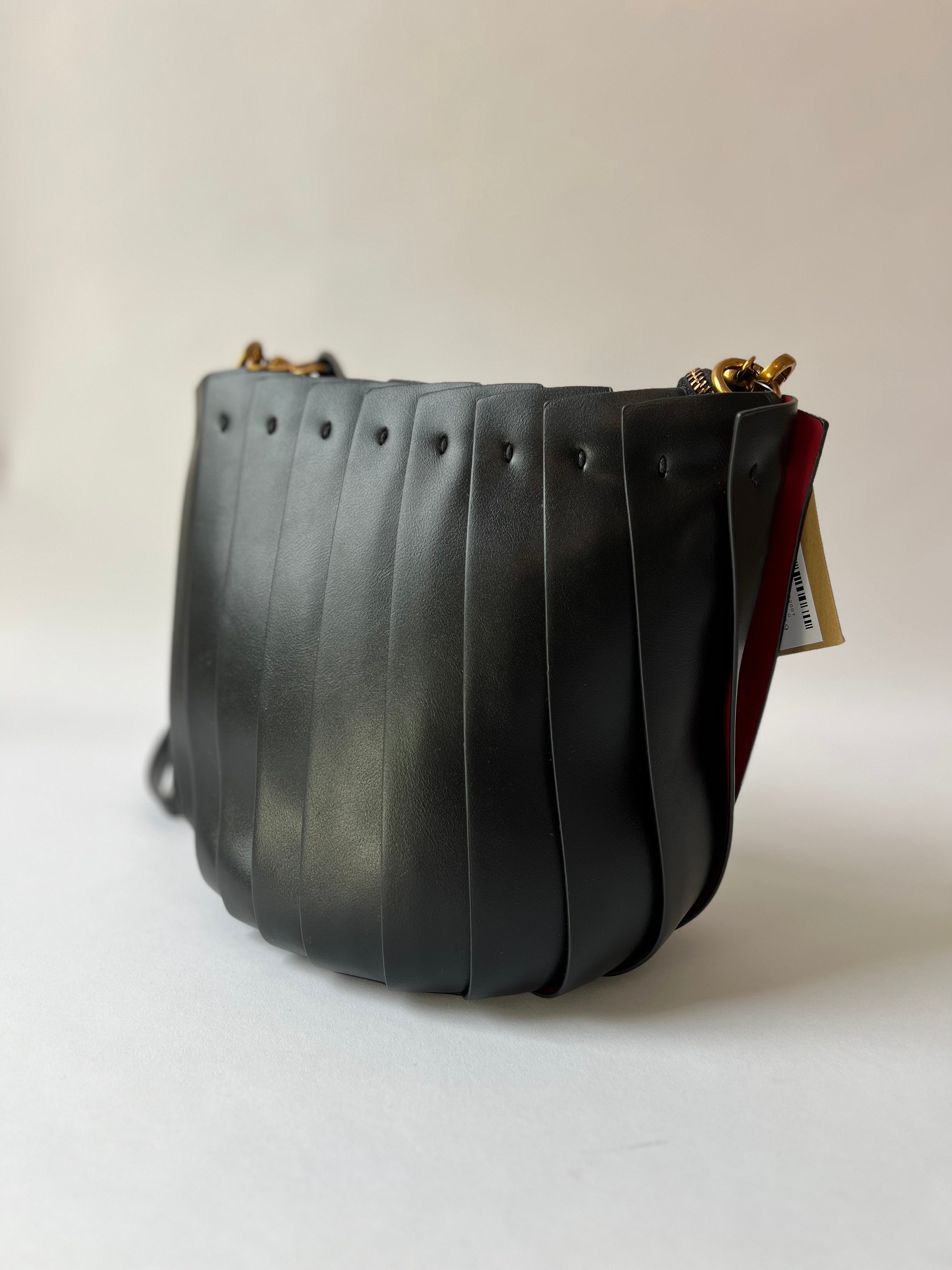 vegane Beuteltasche im Fächer Style