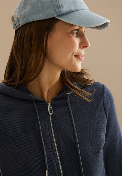 Kapuzenjacke