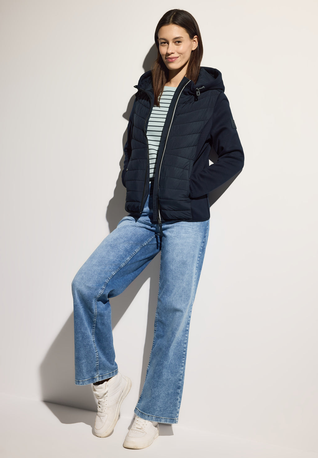 Scuba Jacke mit Kapuze