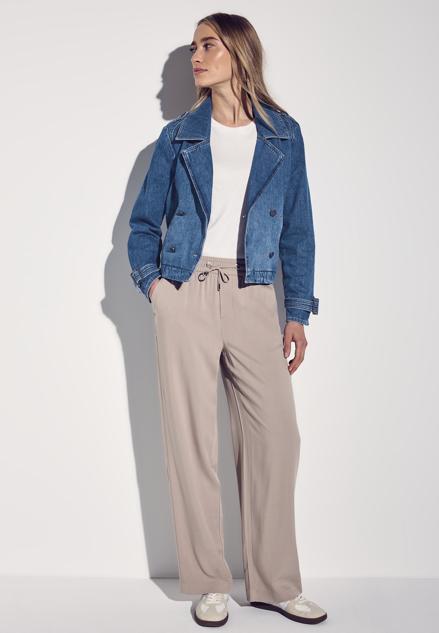 Kurze Jeansjacke