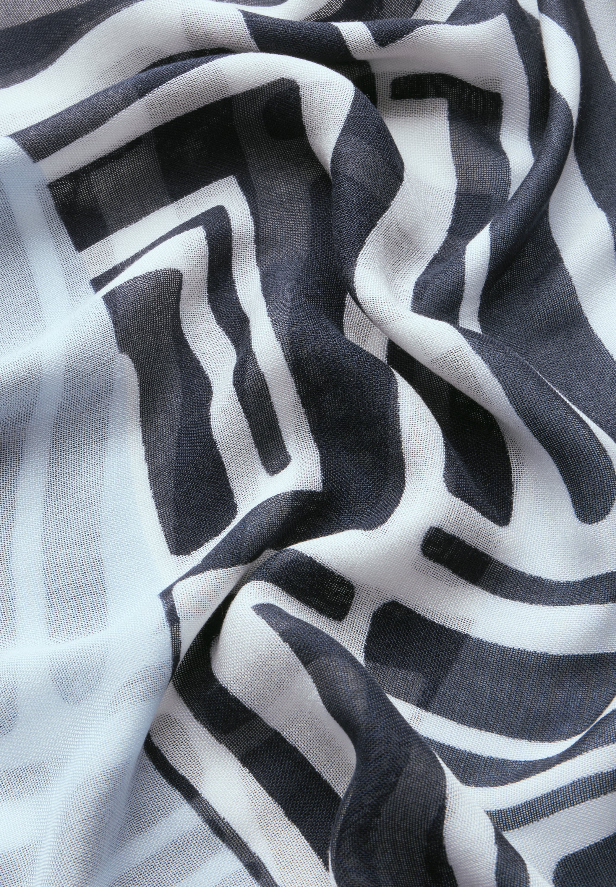 Gemusterter Loop Schal