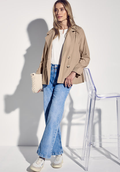 Doppelreihiger Trenchcoat