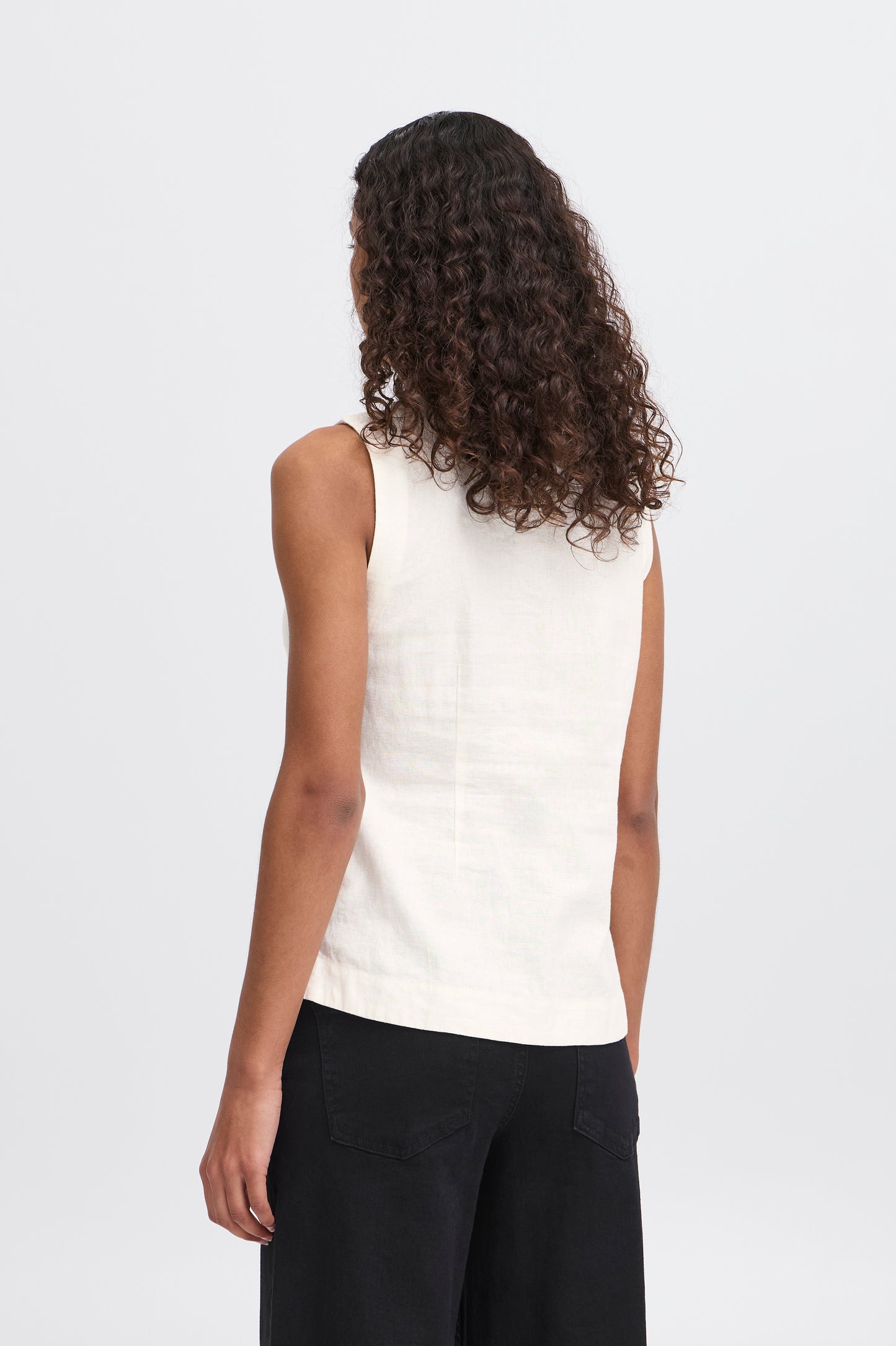 Gilet | IHLINNO WA