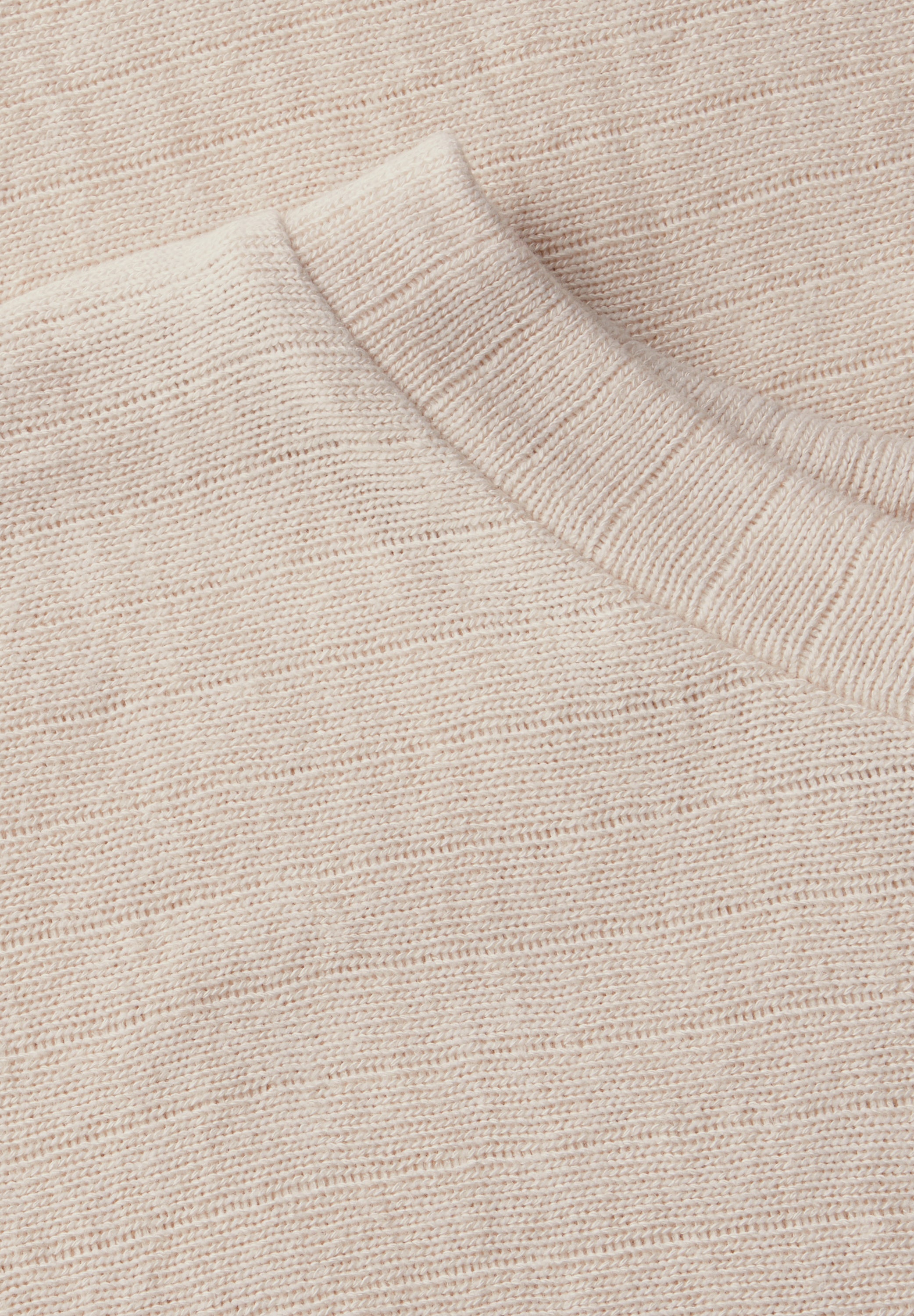 Shirt mit Streifenstruktur