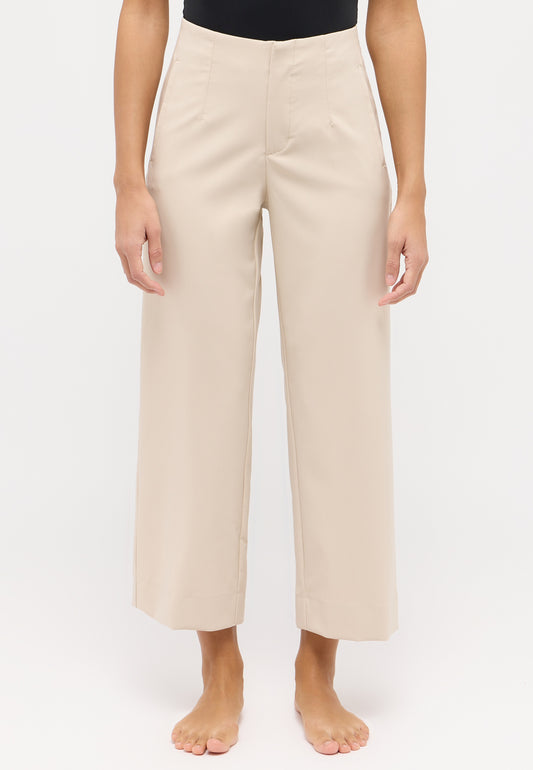 LINN CHIC