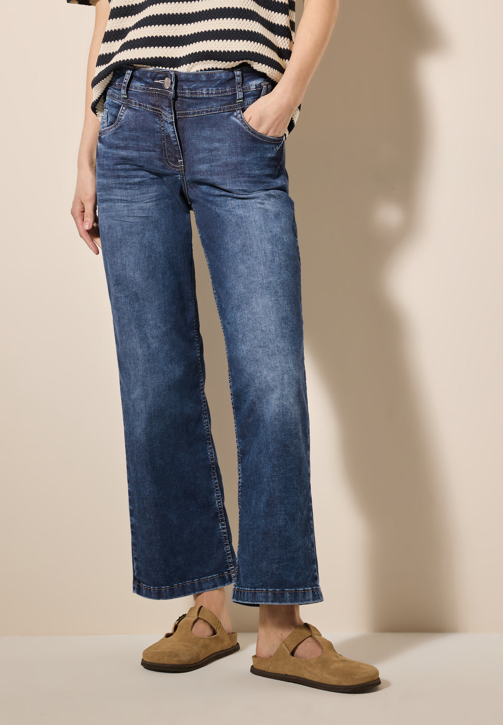 Wide Leg Jeans