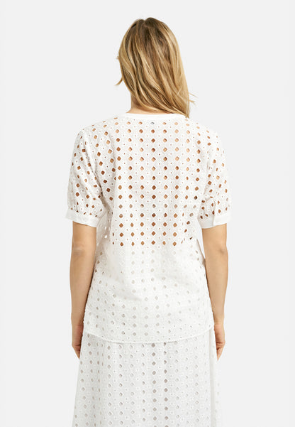 Blouse with v-neck and puffsleeves