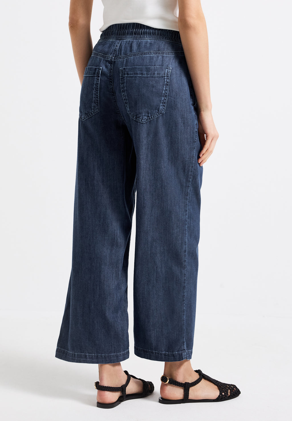 Wide Leg Jeans