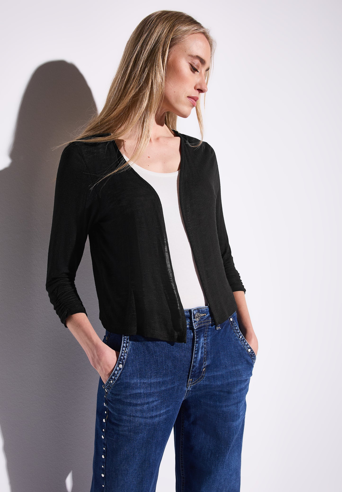 Offene Jacke
