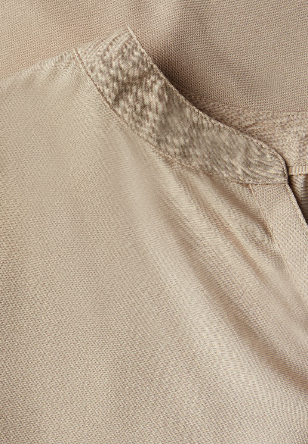 Split Neck Bluse in Unifarbe