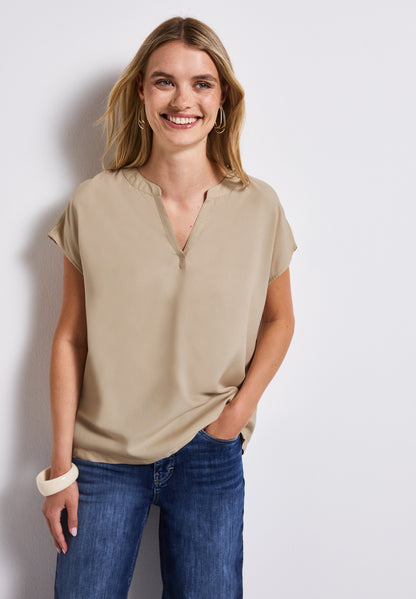 Split Neck Bluse in Unifarbe
