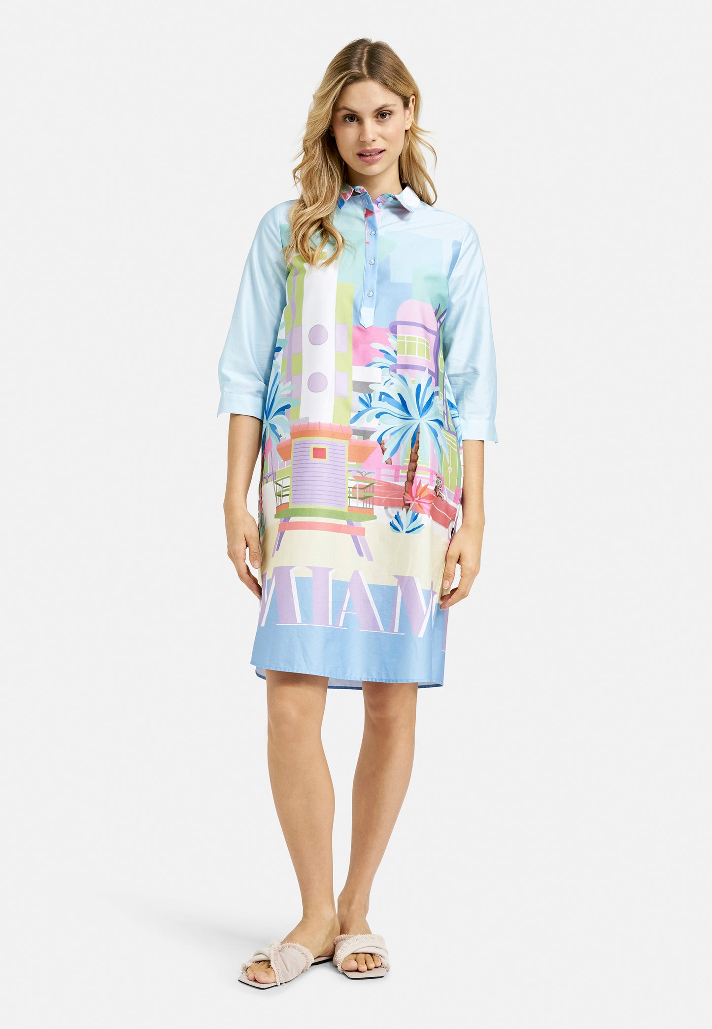 Dress w collar, half placket, 1/2 sleeves w cuffs