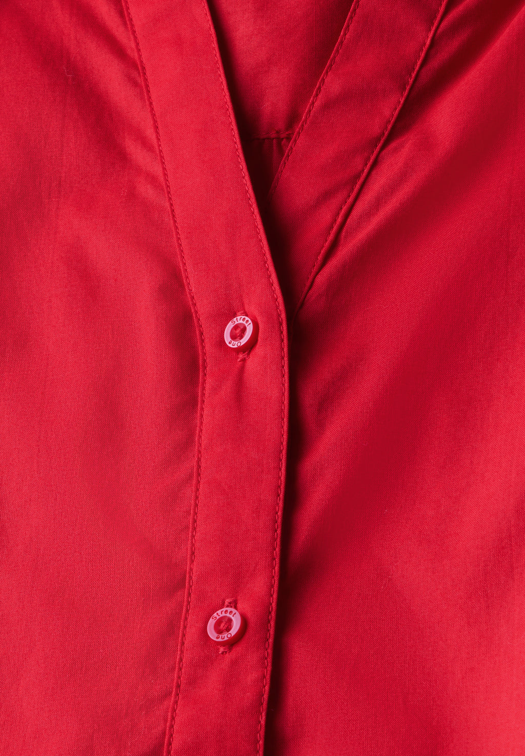 Bluse mit Tapedetails