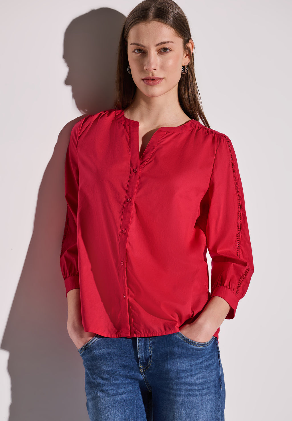 Bluse mit Tapedetails