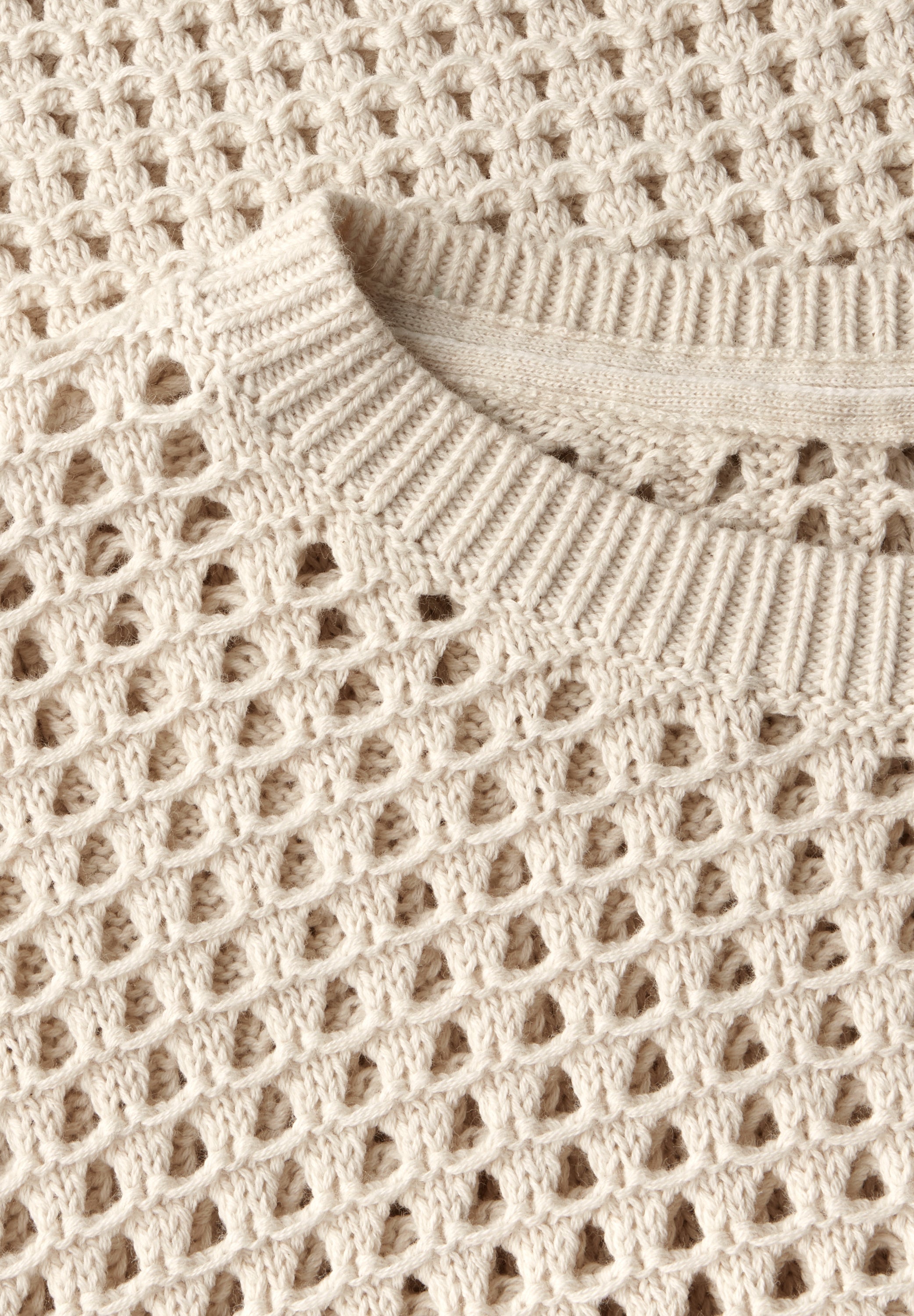 Pullover im Häkel-Optik