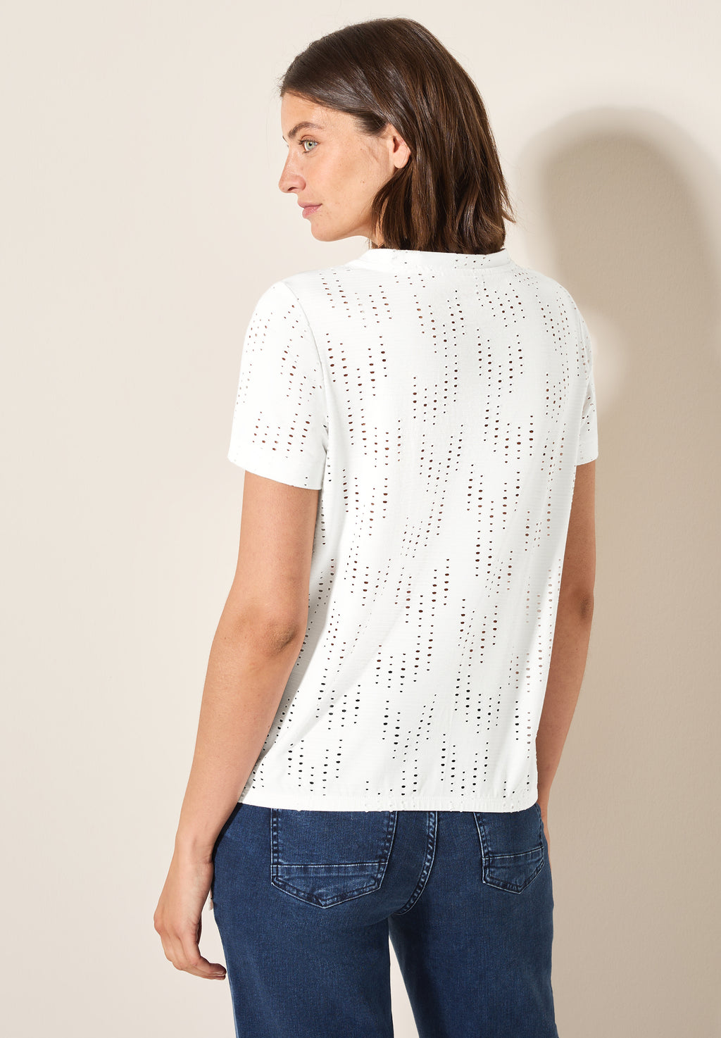 Strukturshirt mit Lochmuster