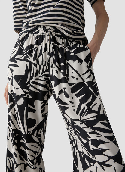 Hose | Noir Flora