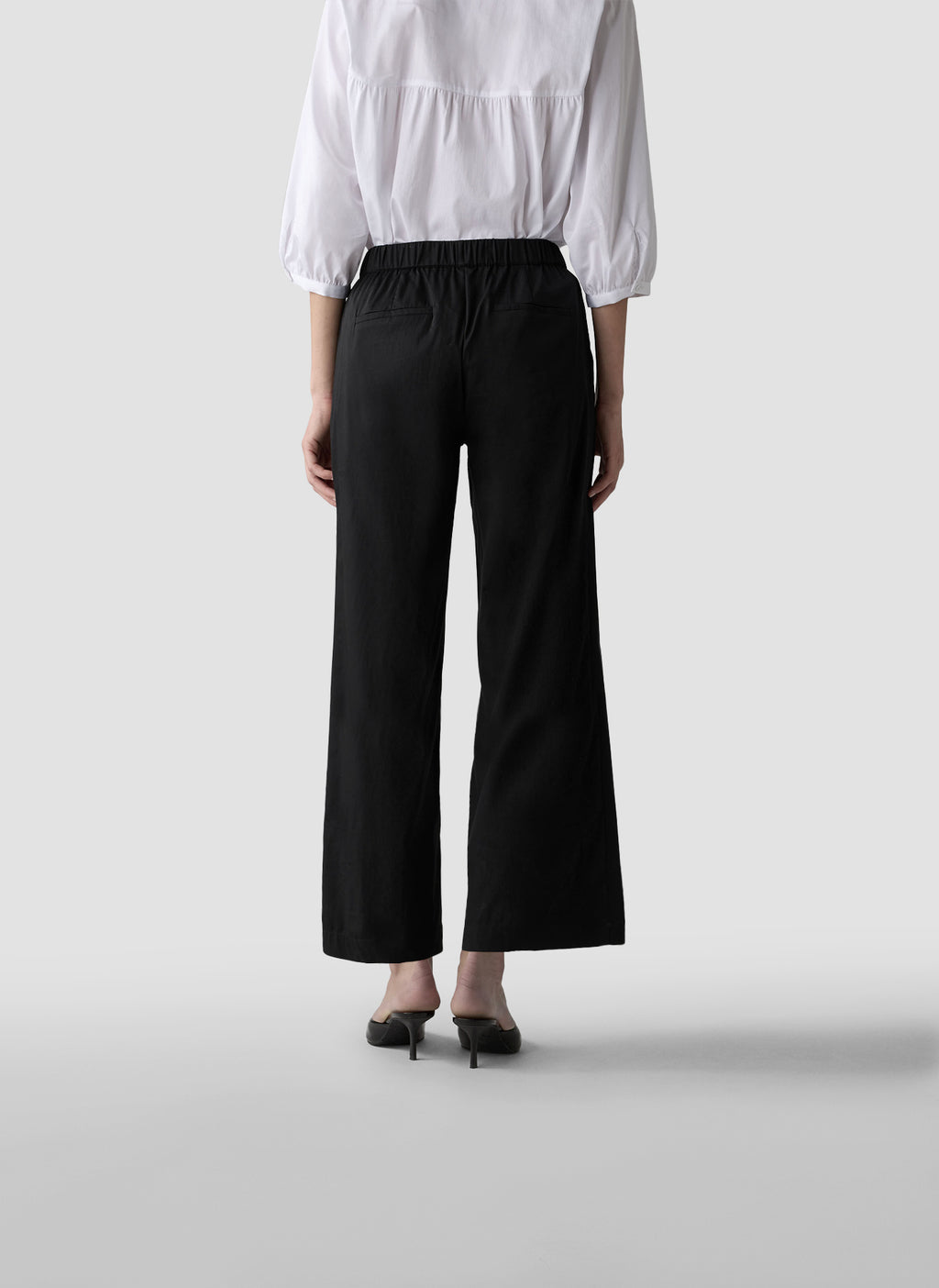 Hose | Noir Flora