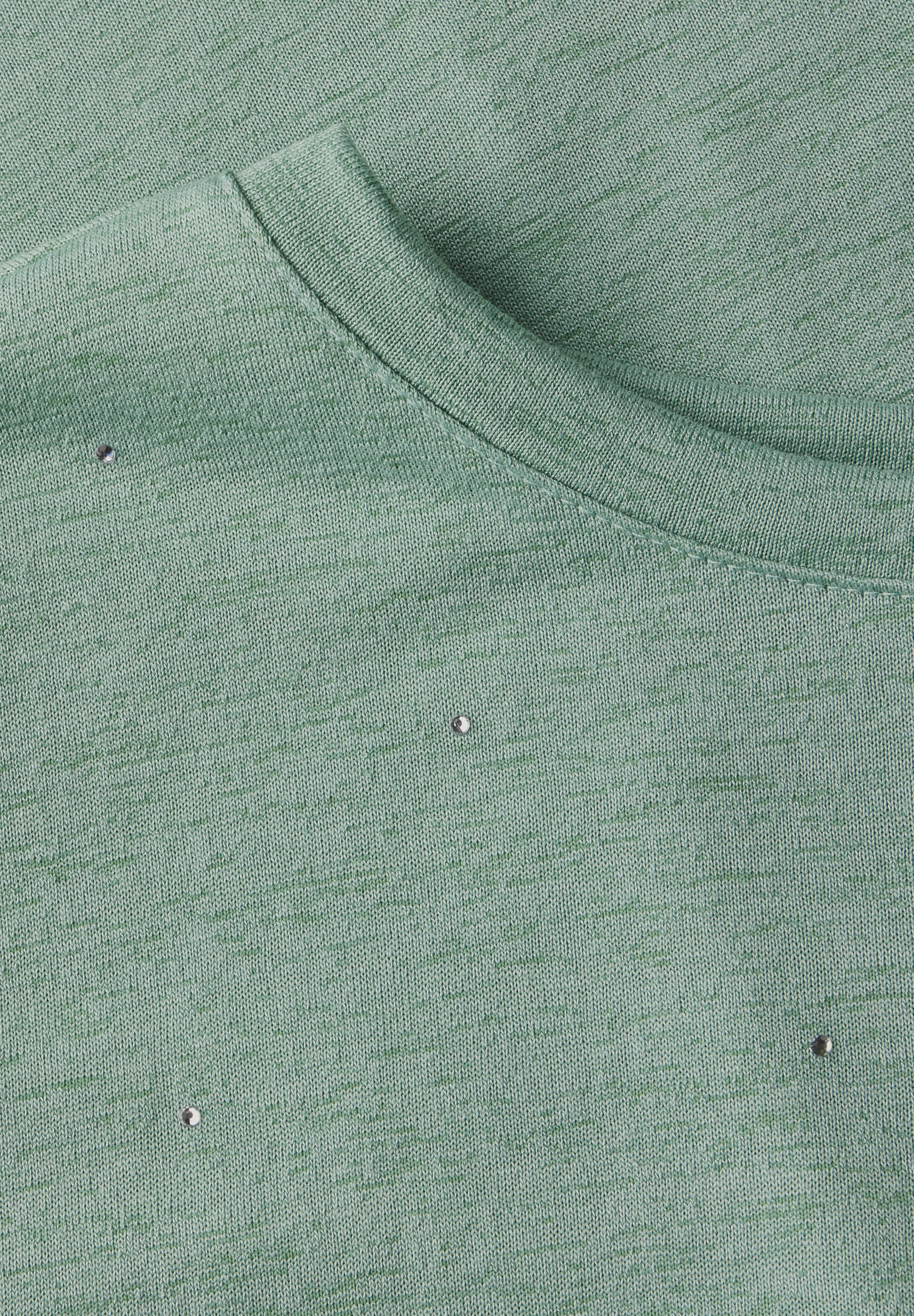 Shirt mit Dekosteinen