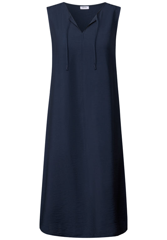 Kleid in Unifarbe