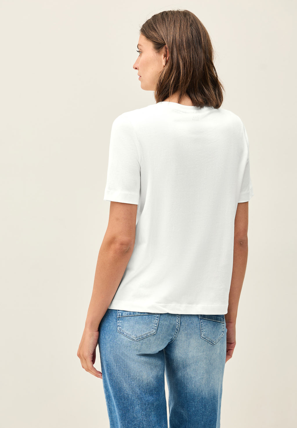 Shirt mit Schmucksteinen