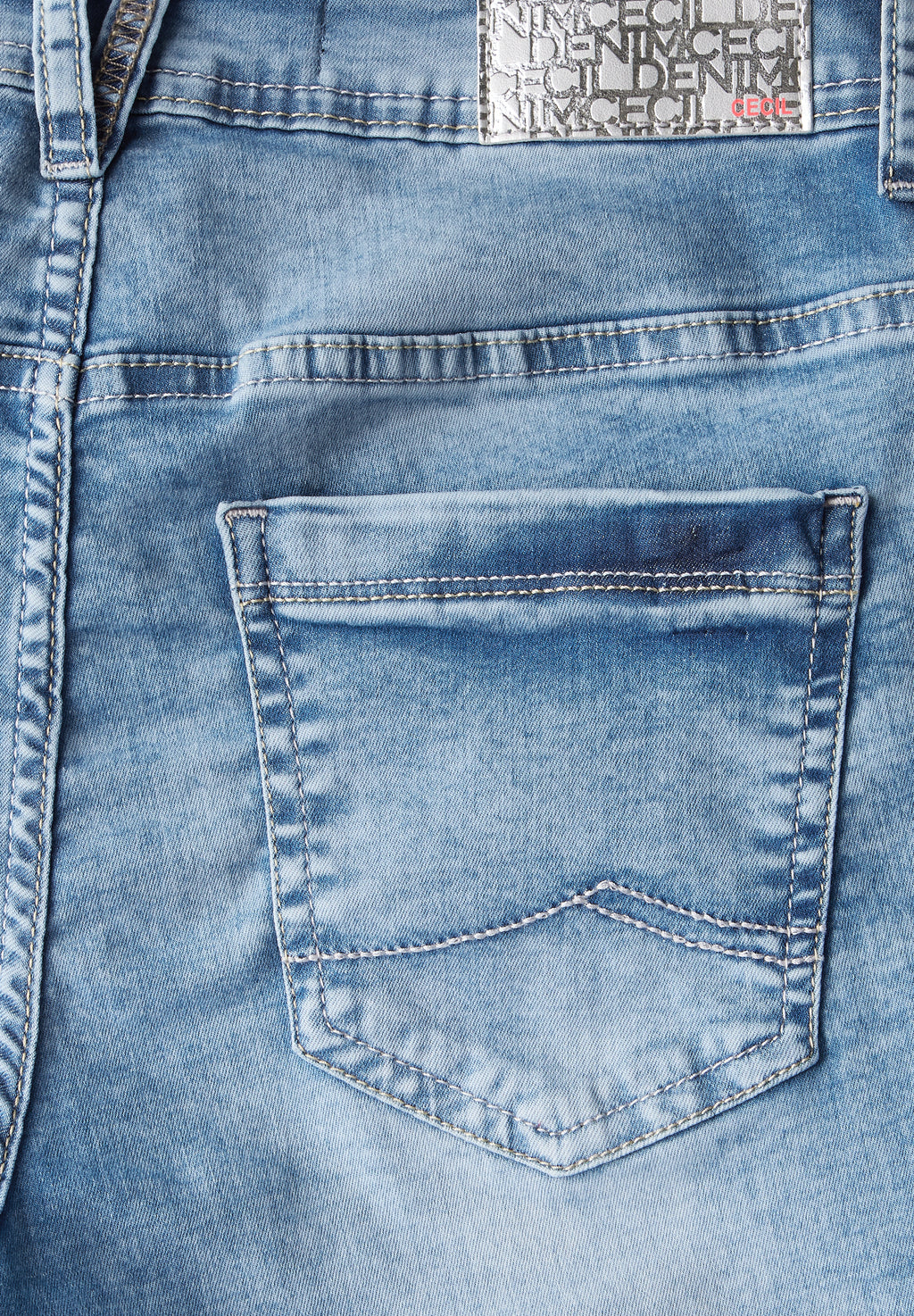 Casual Fit Jeansshorts