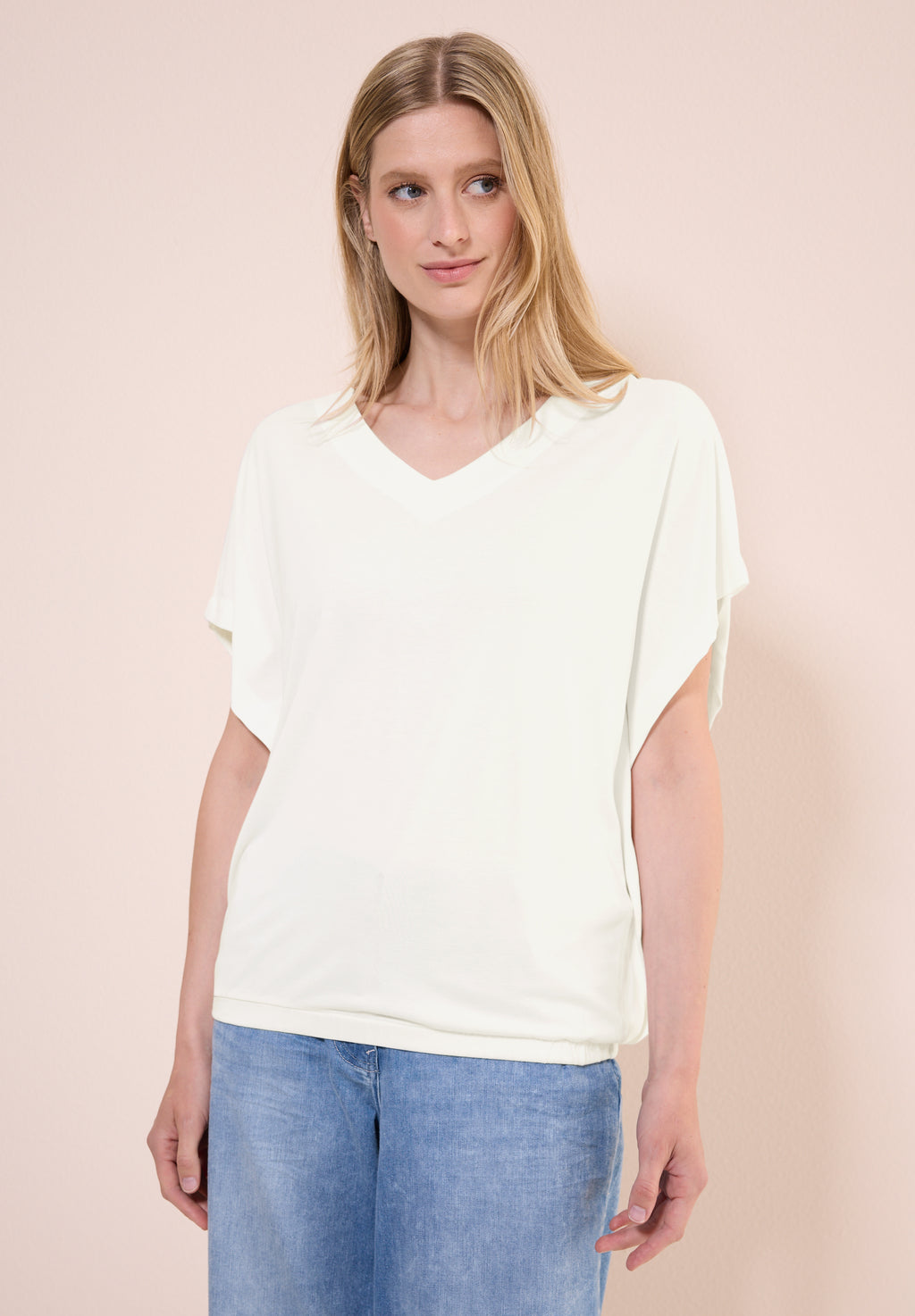 Lässiges V-Neck Shirt