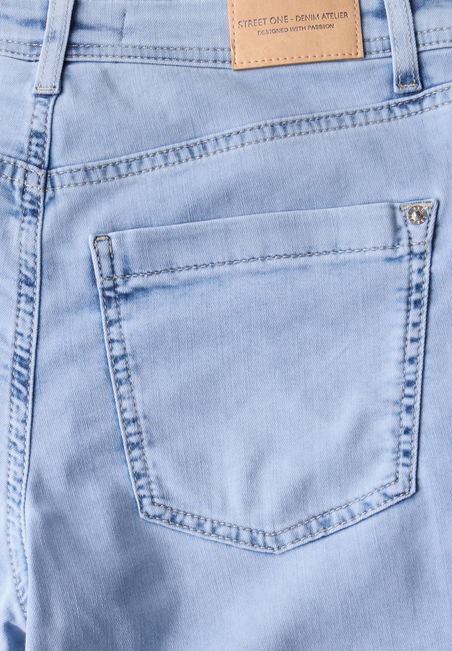Wide Leg Jeans