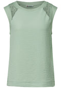 Top mit Mesh-Details