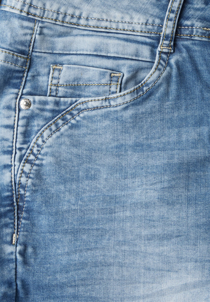 Capri Jeans