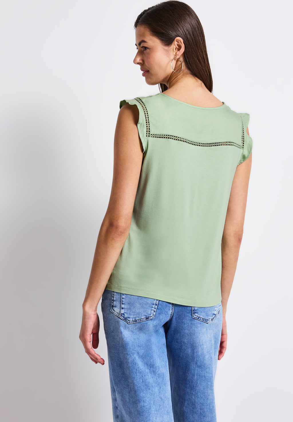 V-Neck Top mit Häkeldetails