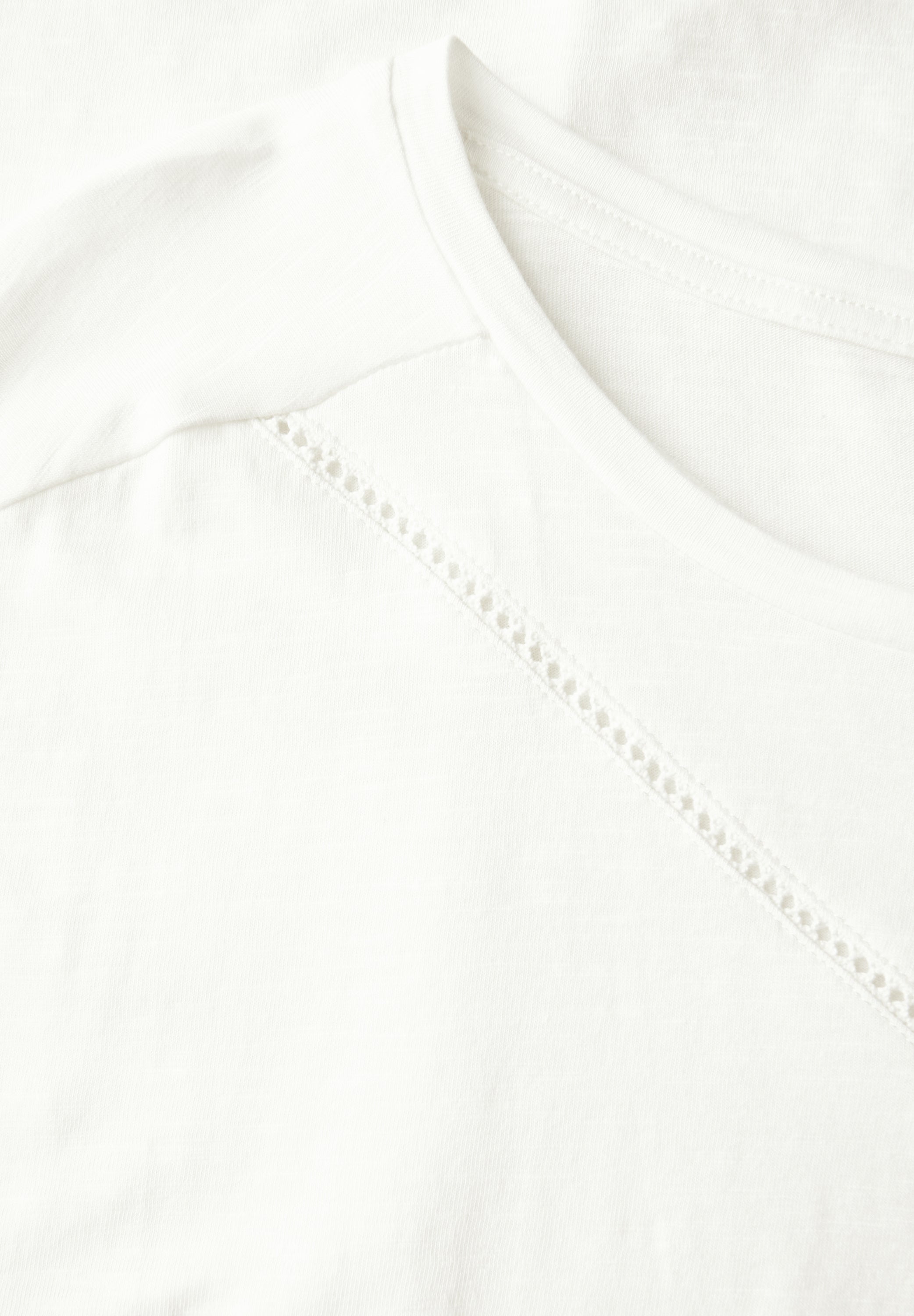 Shirt mit Dekotape