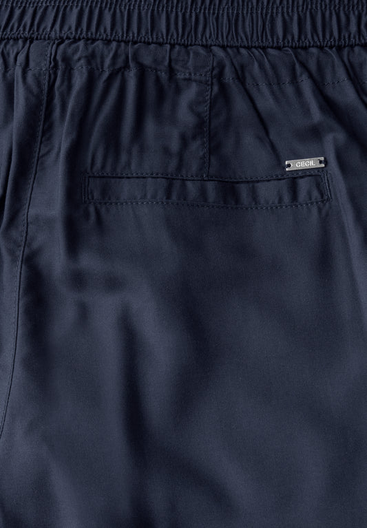 Loose Fit Hose
