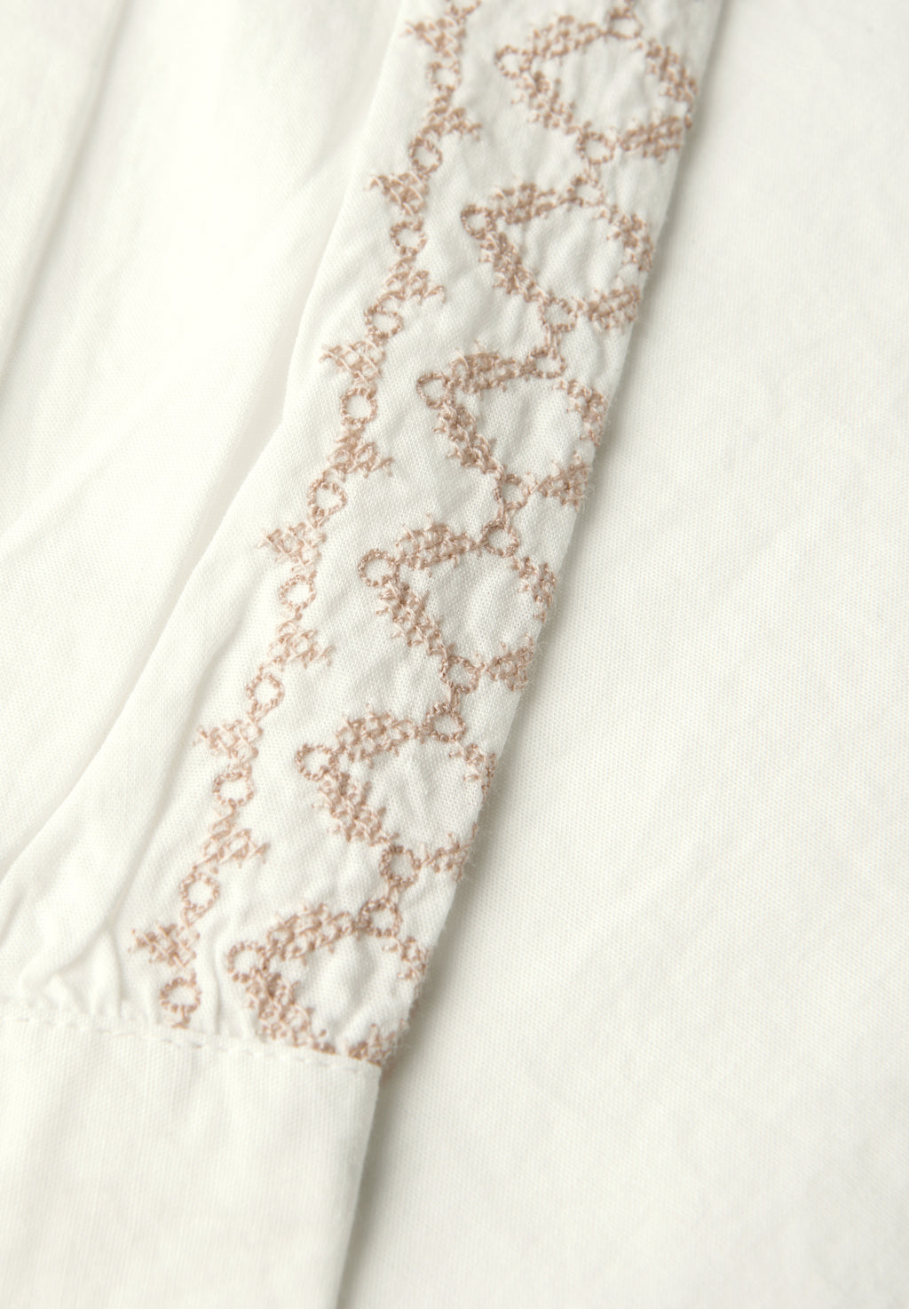 Tunika mit Häkeldetails