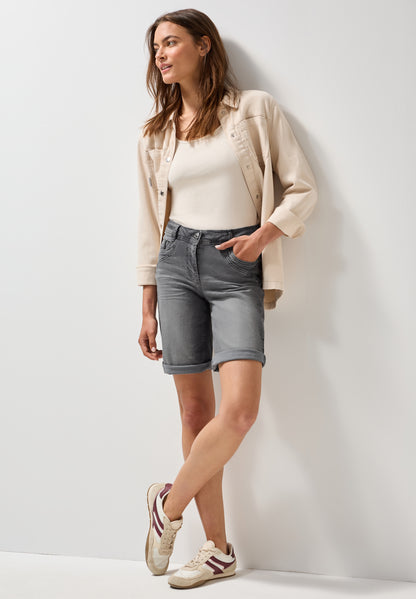 Casual Fit Jeansshorts