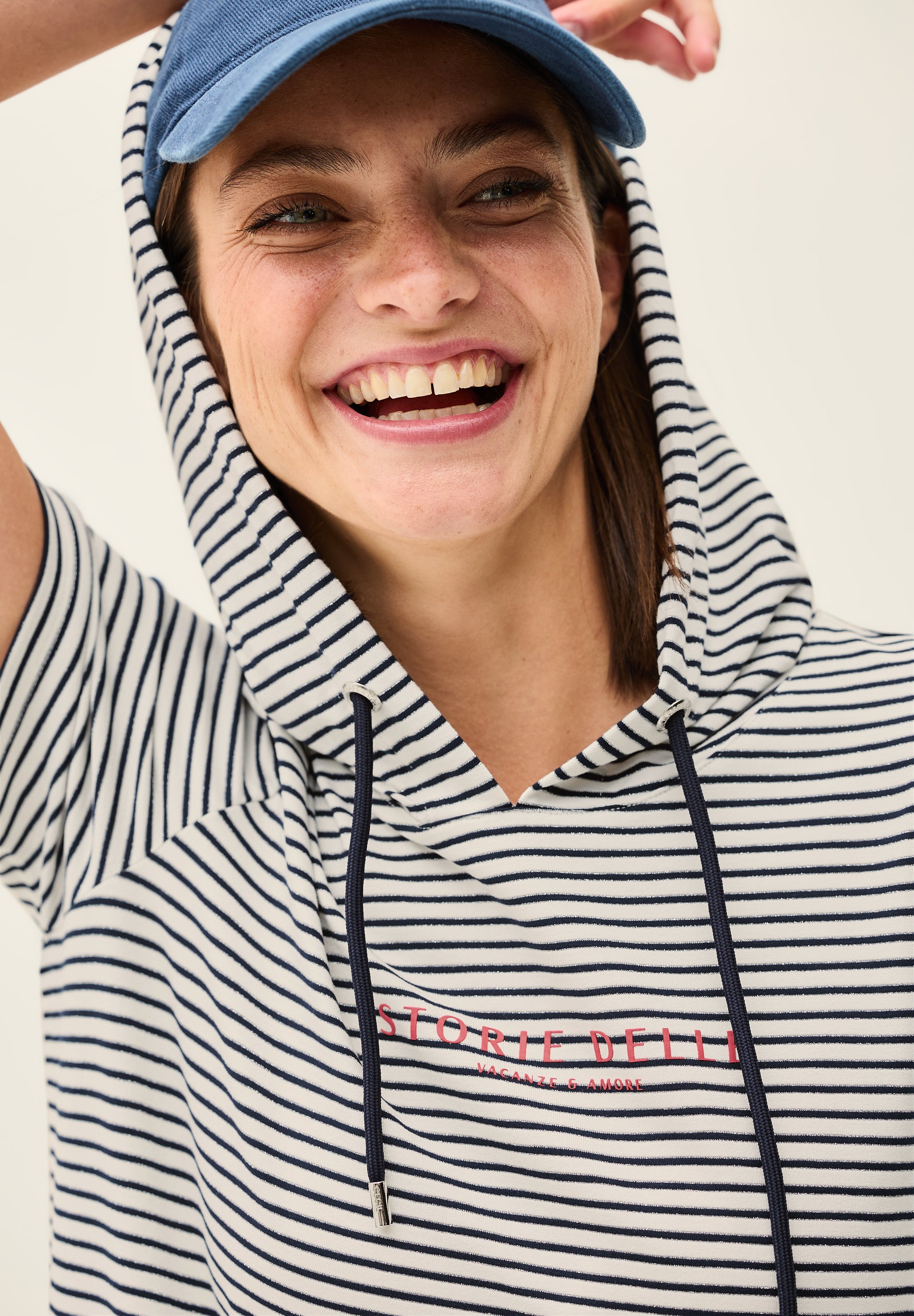 Streifen-Hoodie mit Glitzer