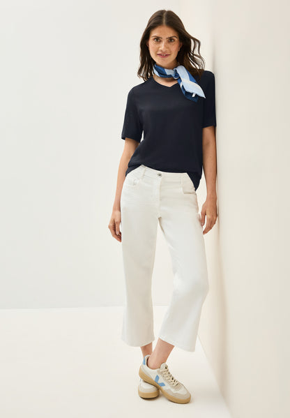 Basic V-Neck Shirt