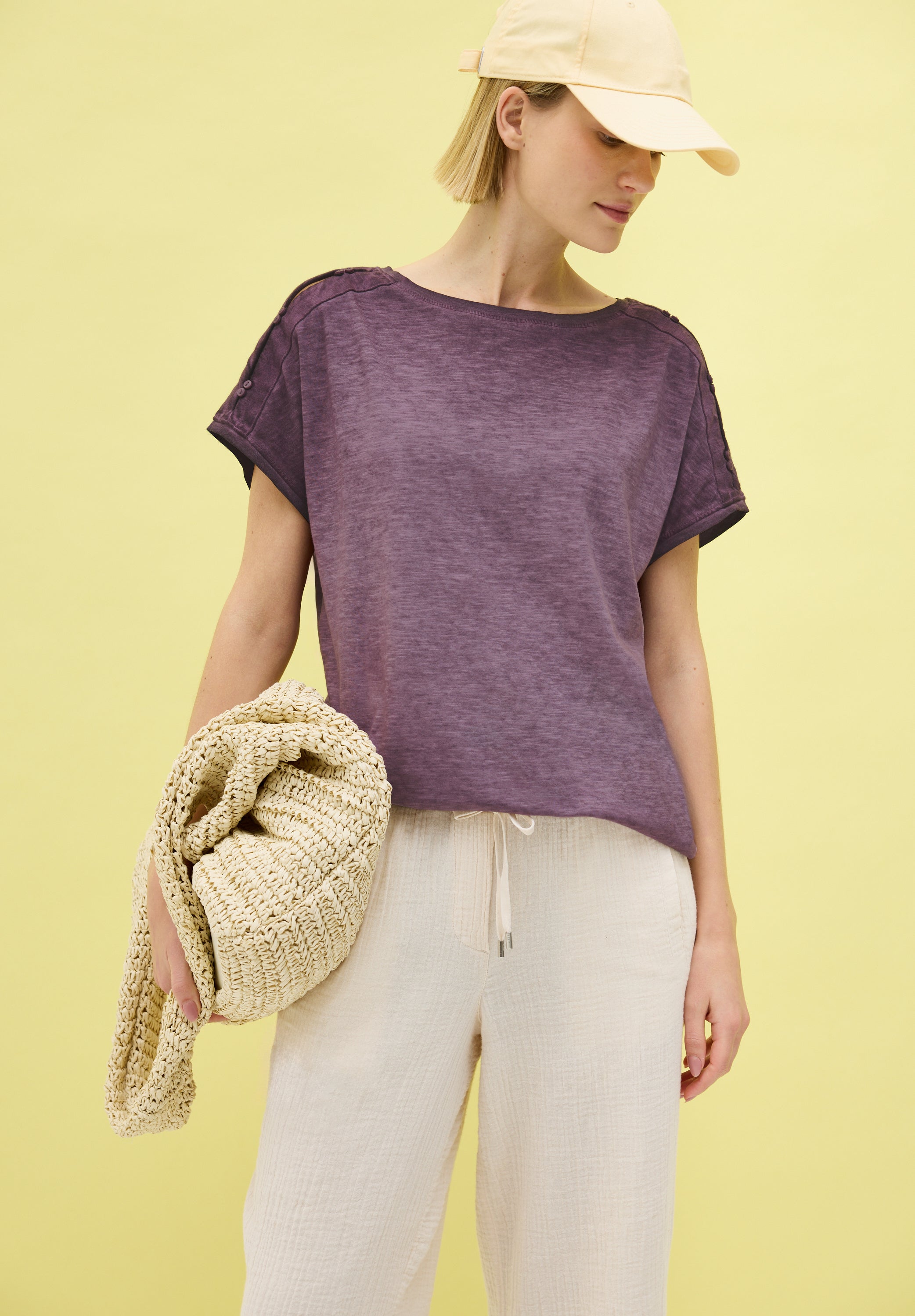 T-Shirt mit Knopfdetail