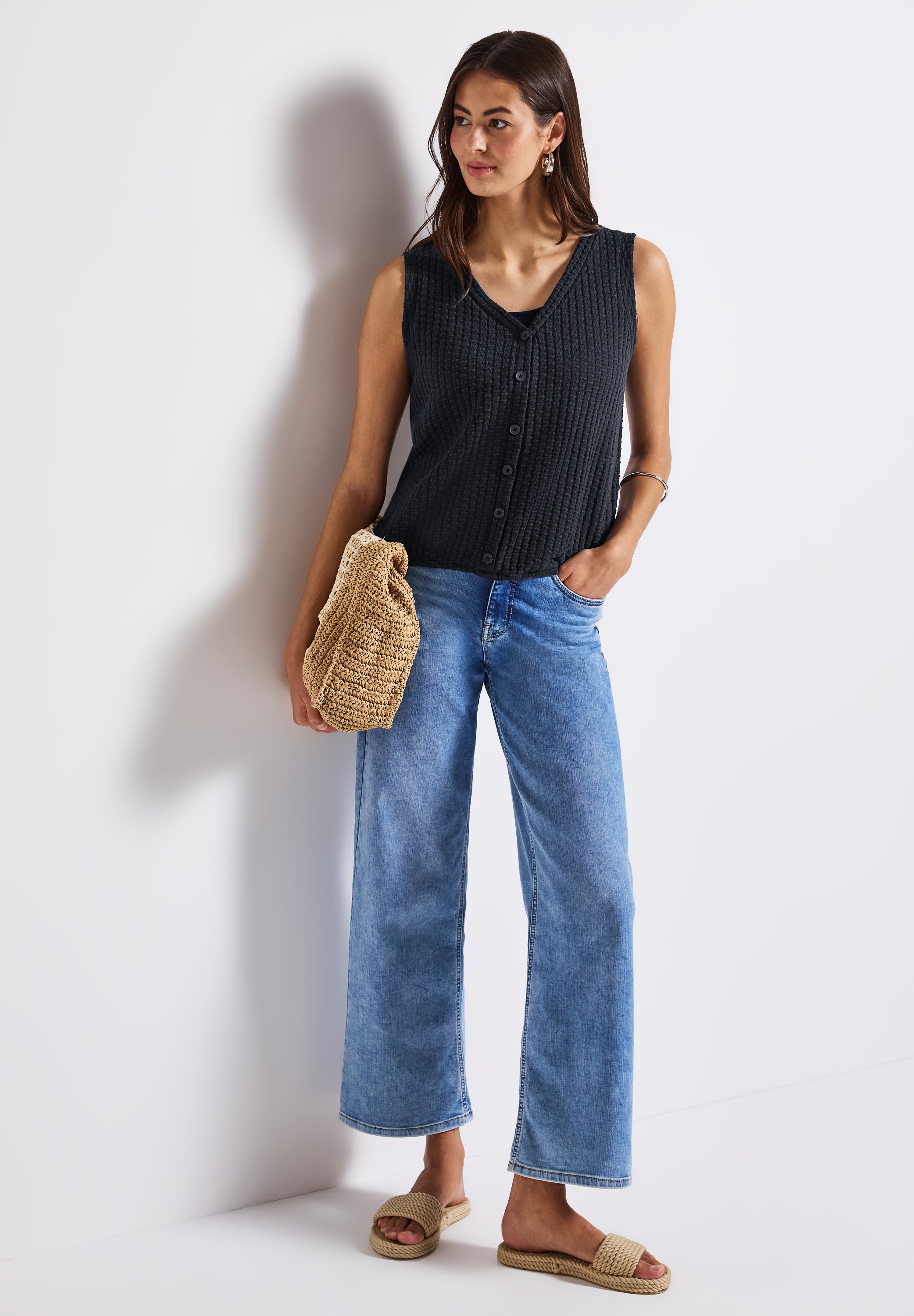 Strukturtop mit Knopfleiste